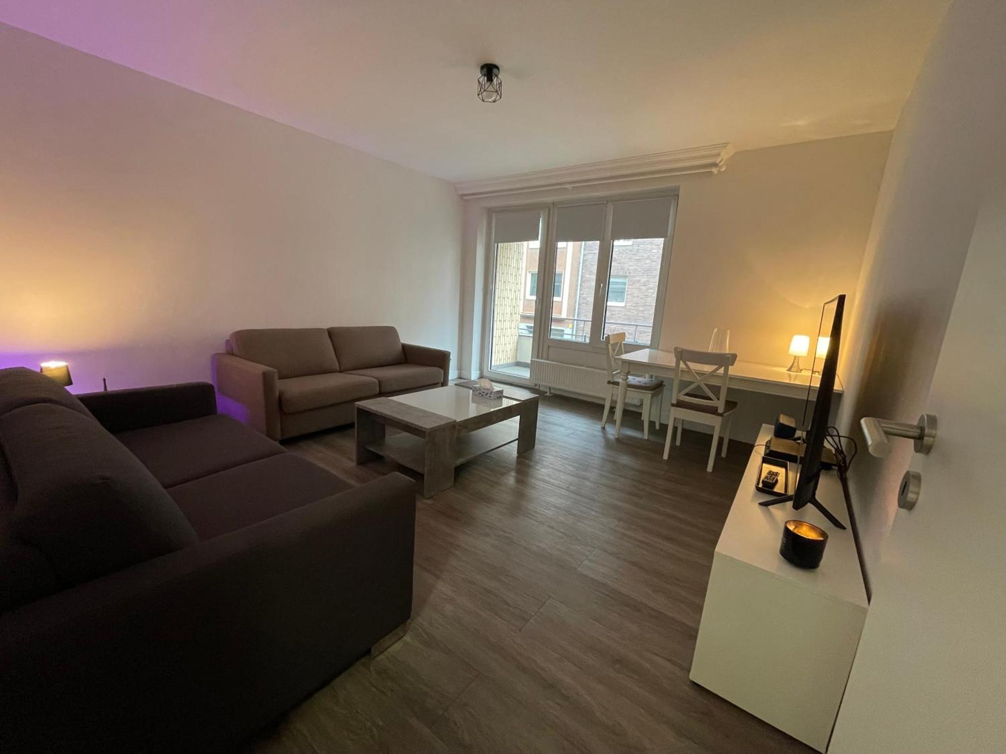 דיסלדורף Cozy Apartment City Nightlife מראה חיצוני תמונה