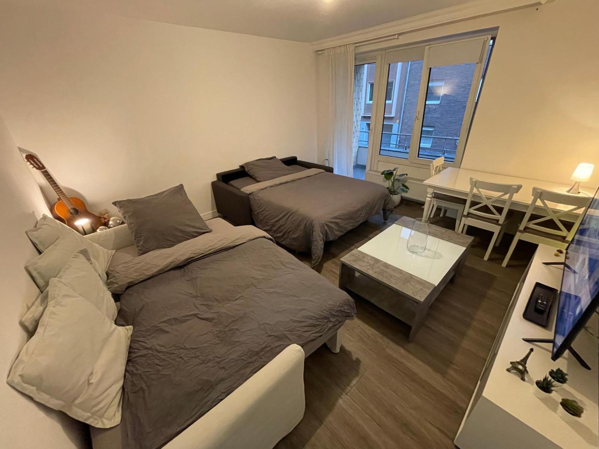 דיסלדורף Cozy Apartment City Nightlife מראה חיצוני תמונה